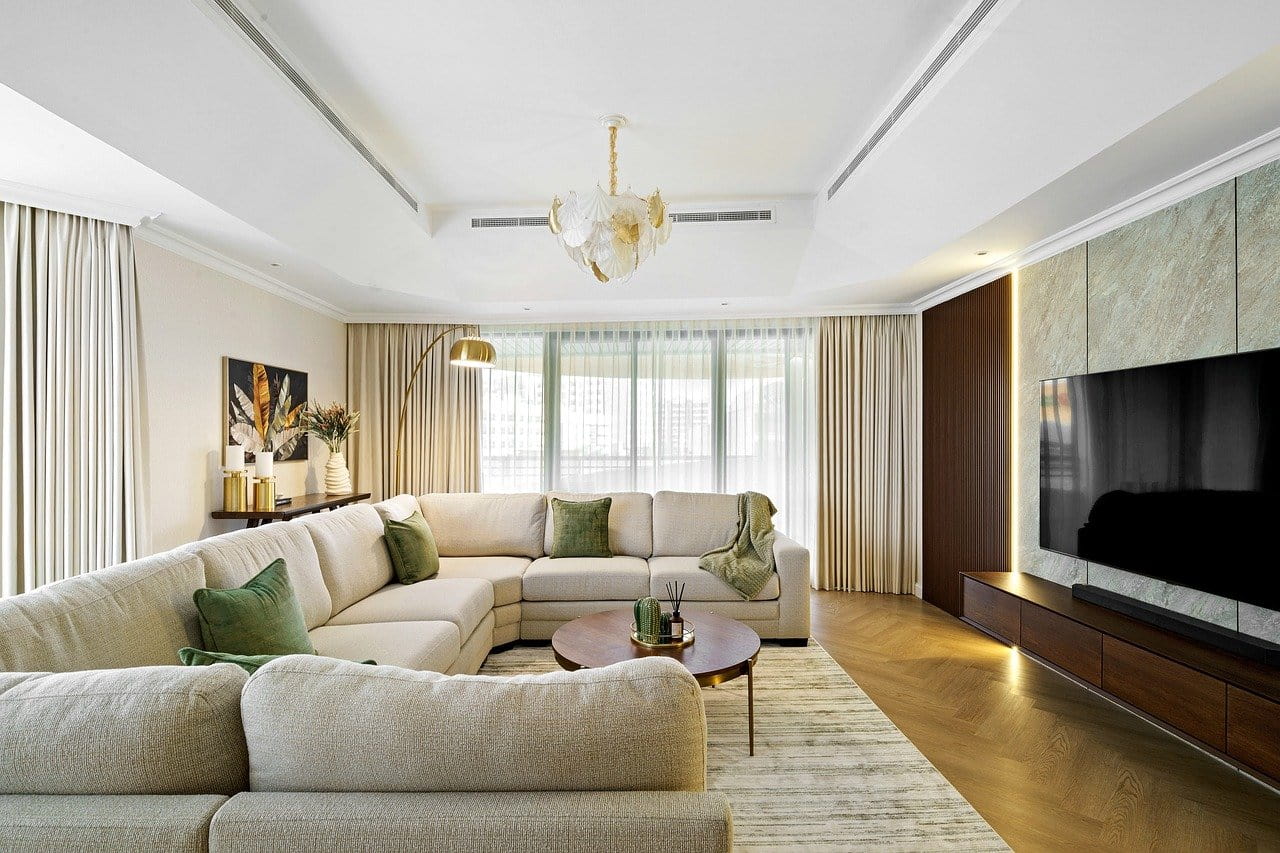 Reforma integral en el centro de Sevilla con salón abierto